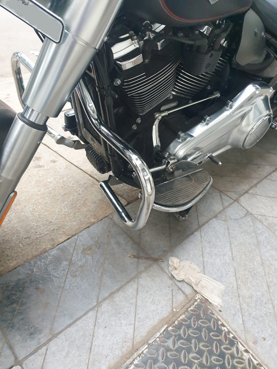 Fatboy 2018- Moustache Engine guard/Crash guard