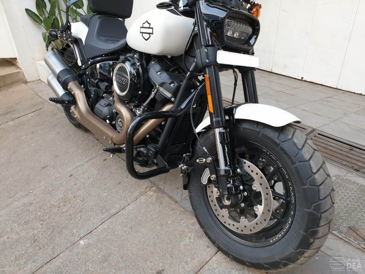 Fatbob 2018 – Moustache Type Engine Guard/ Crash Guard