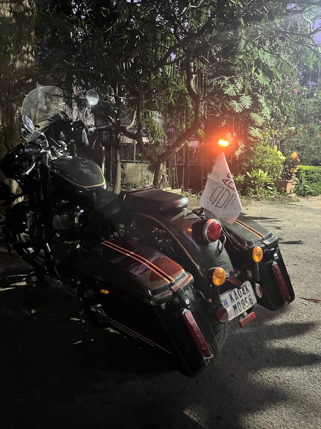 Royal Enfield Super Meteor 650 flagpole with LED lights motorcycle accessory