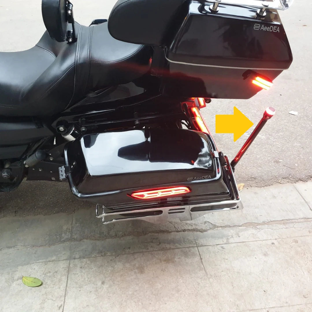 Super Meteor 650 touring accessory flagpole with LED illumination