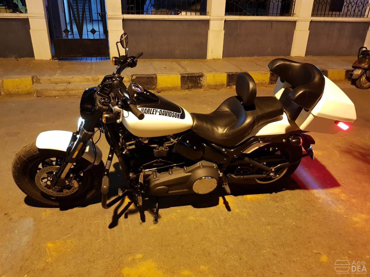 Fatbob 2018 – Full Seat Optional Rider Backrest