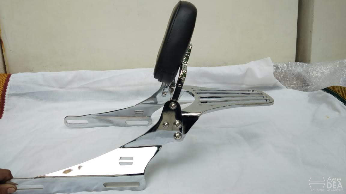 Street Bob 2018 – Pillion Backrest – Moulded Backrest Stout and Tall