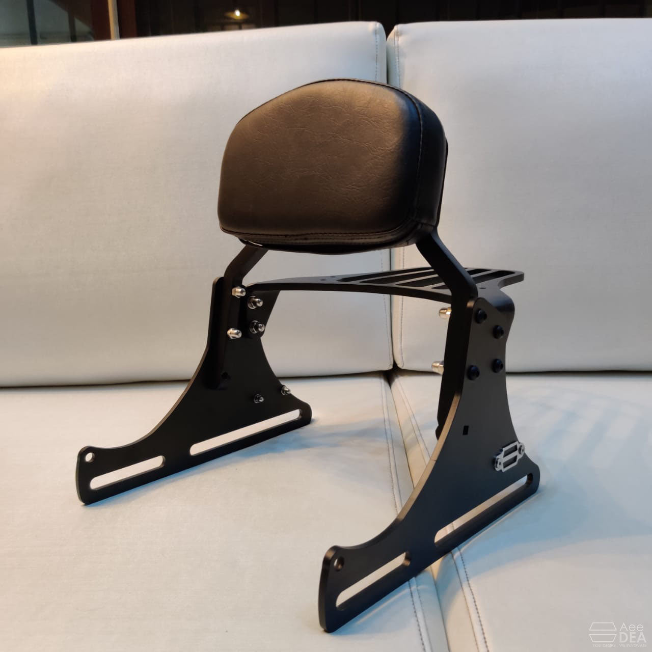 Roadster 1200 – Pillion Backrest – Moulded Backrest Stout and Tall