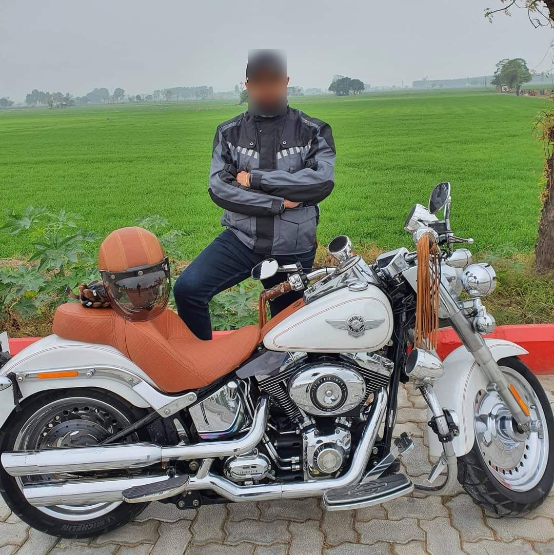 Fatboy 2018 – Full Seat Optional Rider Backrest