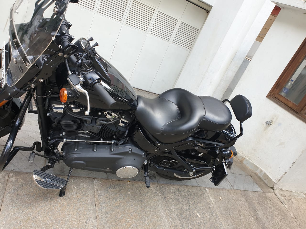 Fatbob 2018 – Fully Adjustable Windshield – Split Tall Type