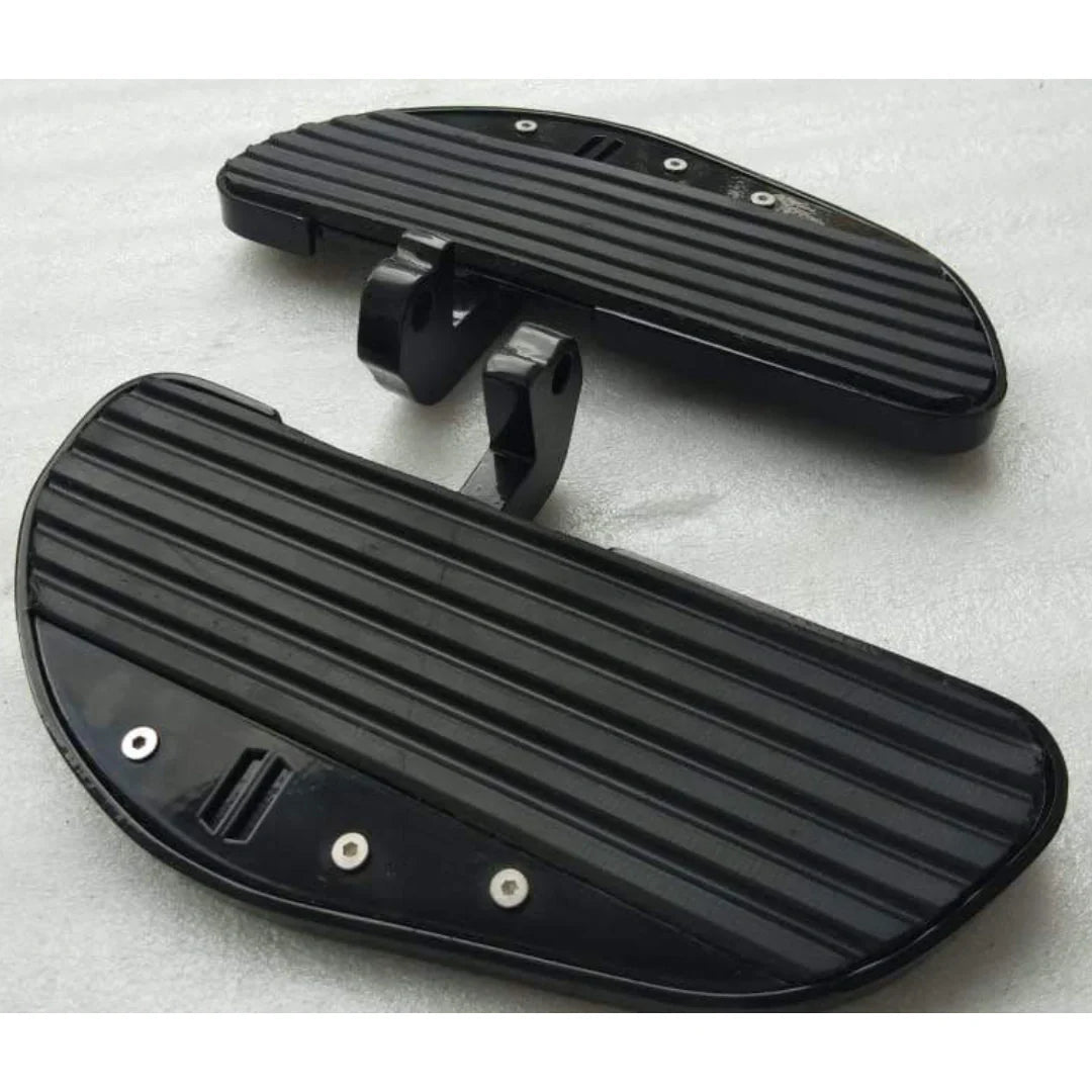 Anti-vibration rider footboards for Harley touring comfort