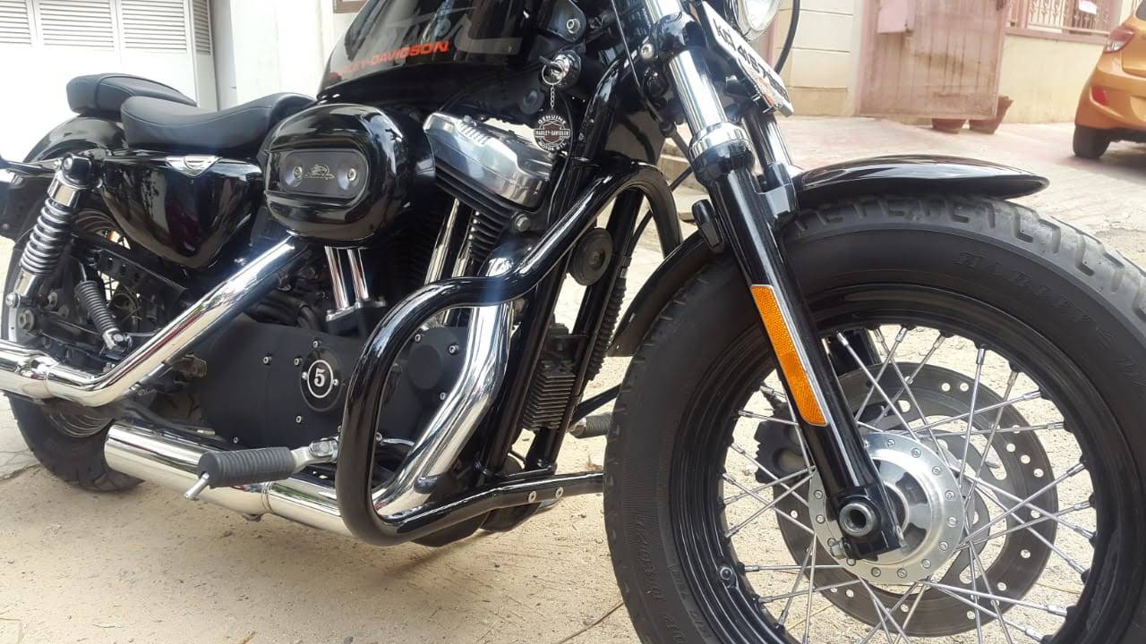 Custom 1200 – Moustache Type Engine Guard/ Crash Guard