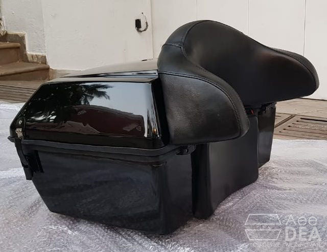 Fat Boy Touring Trunk with Comfortable Passenger Support