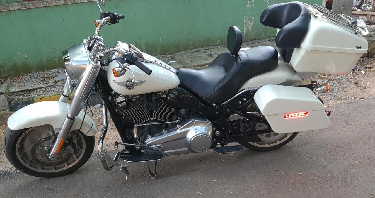 Fatboy 2018 – Full Seat Optional Rider Backrest