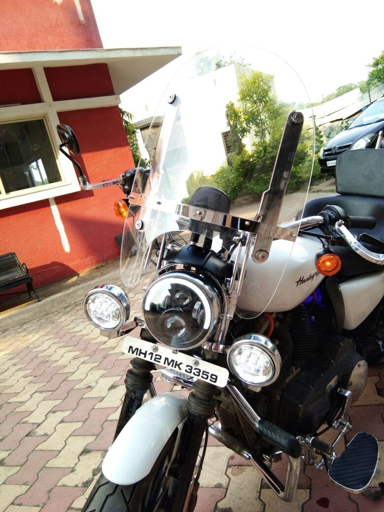 Iron 883 – Fully Adjustable Windshield – Split Tall Type